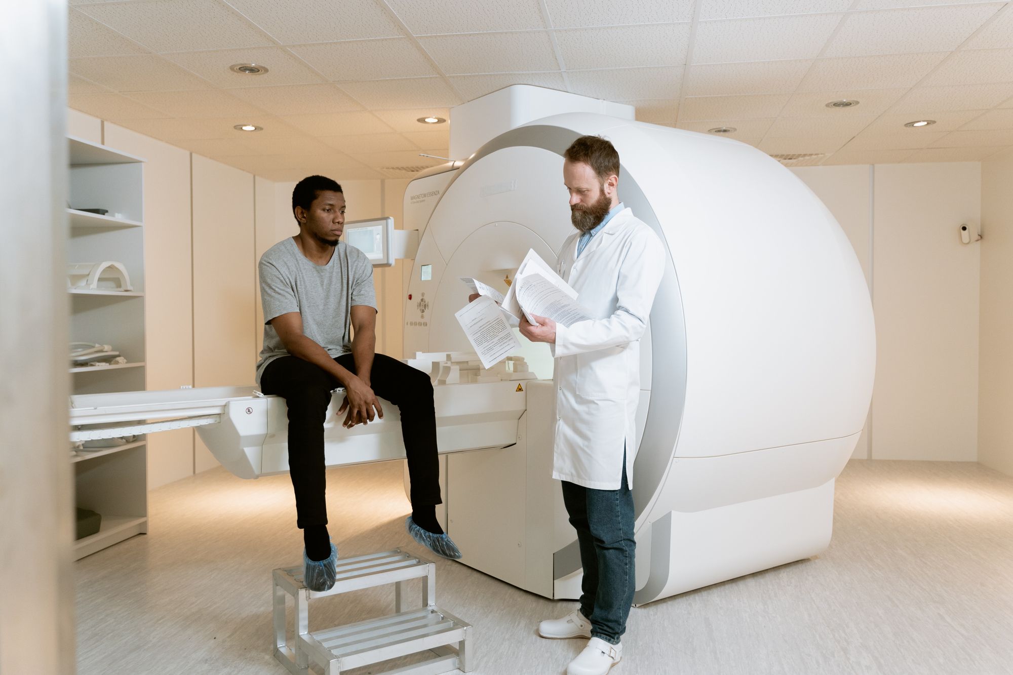 Umělá inteligence dokáže z CT snímků odhalit rakovinu prostaty do několika vteřin