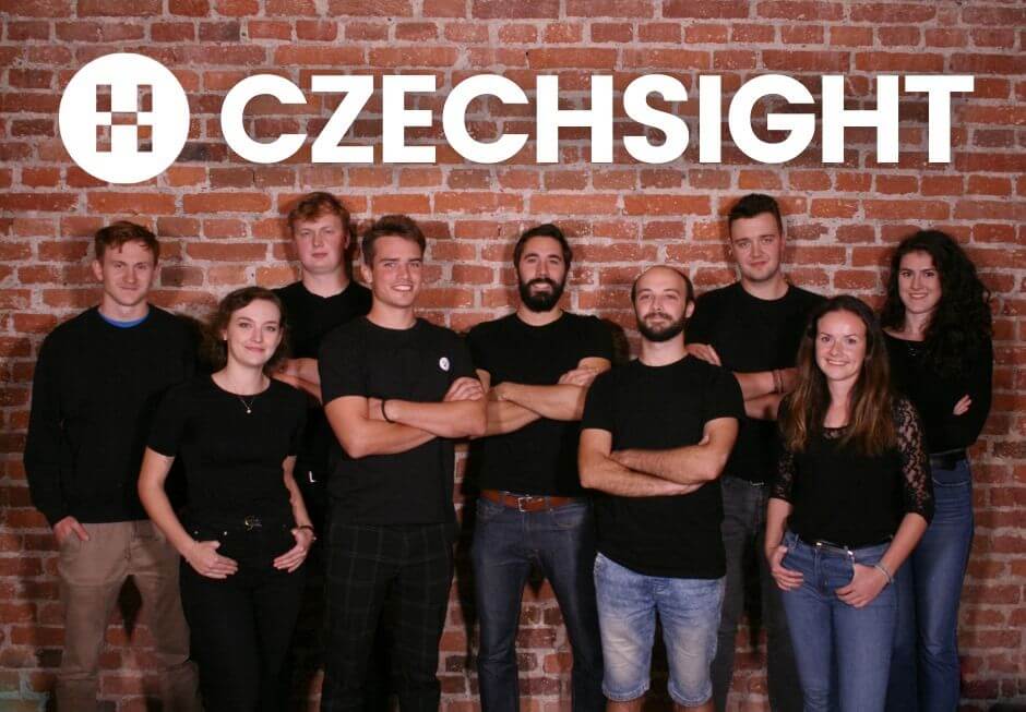 Kofein mění strukturu mozku a proti rakovině můžeme bojovat hladověním. Přečtěte si nejčtenější články CZECHSIGHT roku 2021