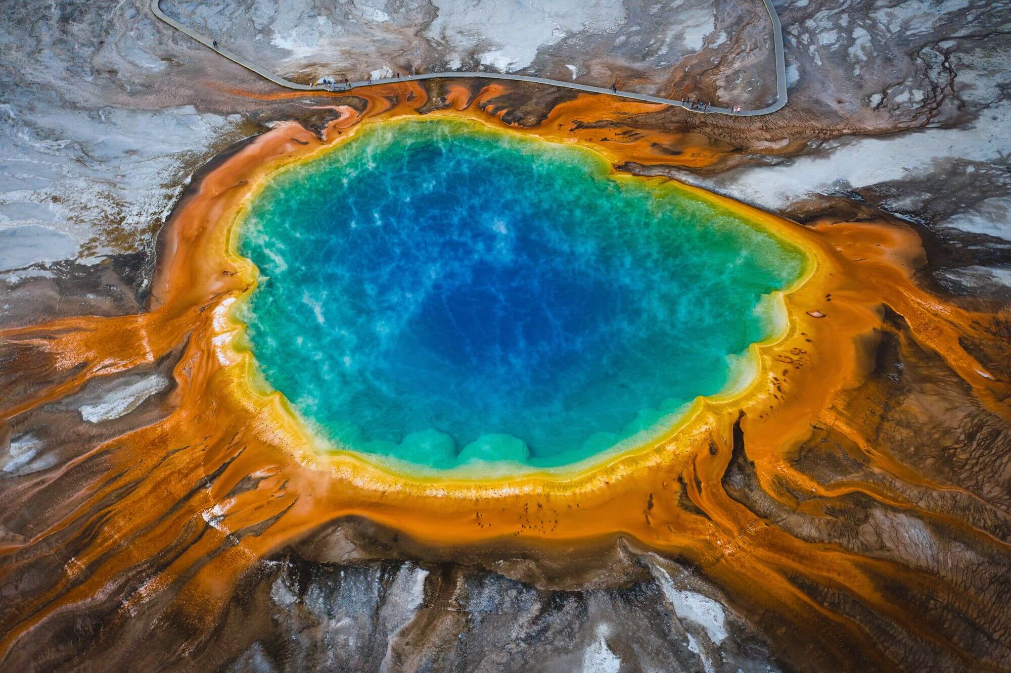 Pod Yellowstonem se nachází dosud skrytý rozsáhlý „potrubní systém“
